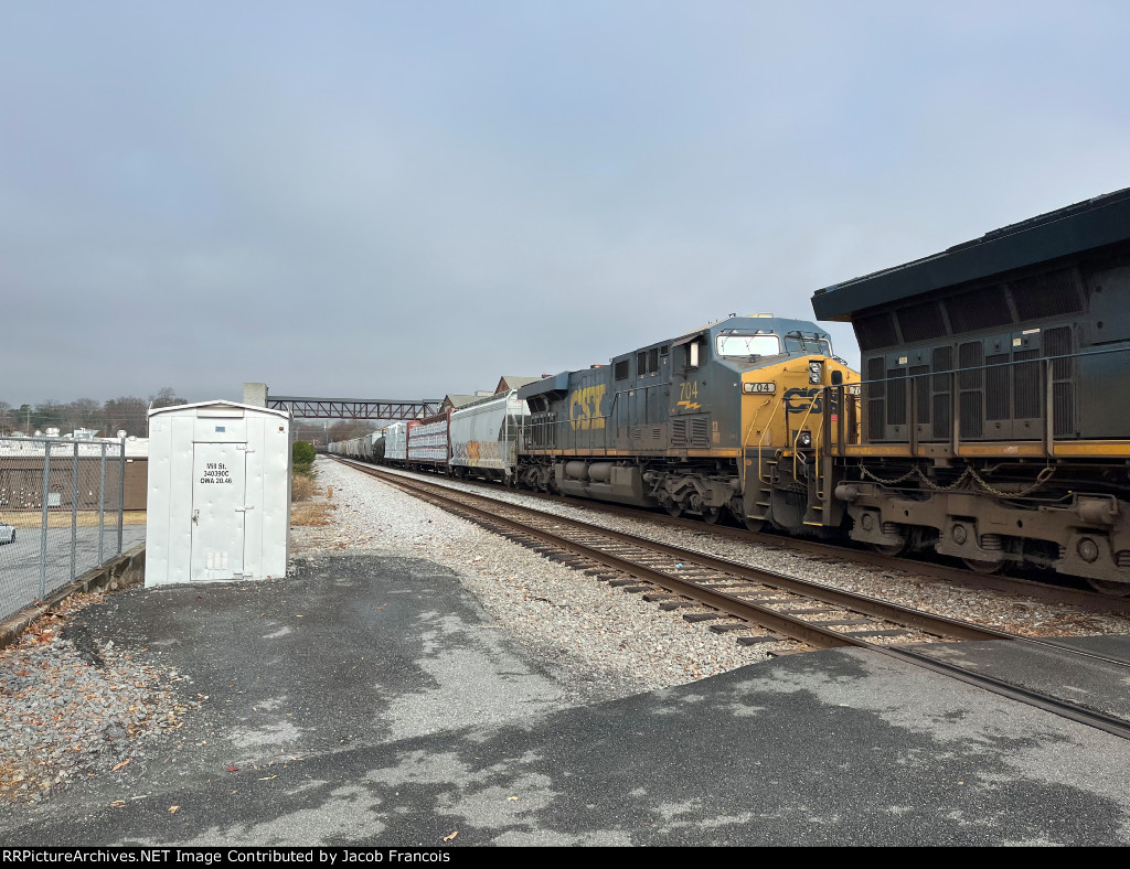 CSX 704